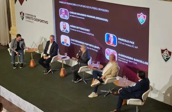 Mário, Bap, Barcellos e Paz no II Simpósio de Direito Esportivo (Foto: Marcello Neves/ge.globo)
