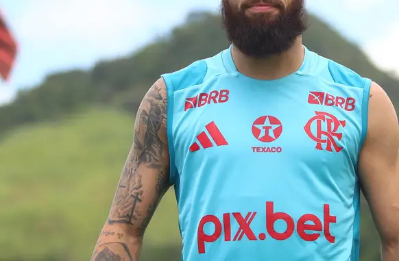 Michael em treino do Flamengo (Foto: Gilvan de Souza / Flamengo)