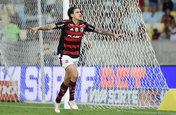 Pedro - Flamengo x Botafogo-PB - Maracanã (Foto: André Durão)