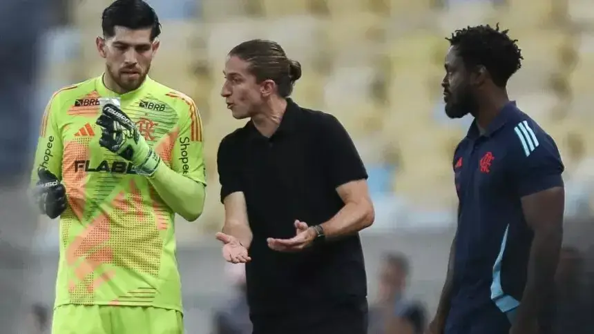 Rossi e Filipe Luís