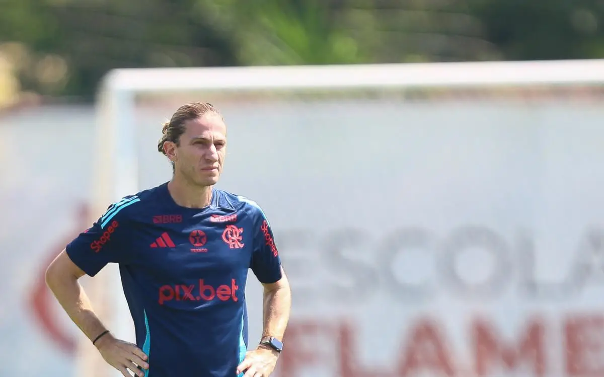 Técnico Filipe Luís tem problemas para jogo decisivo do Flamengo