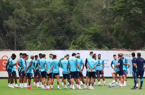 Treino da equipe do Flamengo no CT Ninho do Urubu (Foto: Gilvan de Souza/Flamengo)