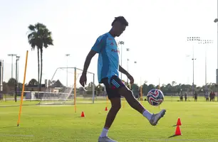 Bruno Henrique em ação durante treino do Flamengo nos Estados Unidos (Foto: Gilvan de Souza / Flamengo)