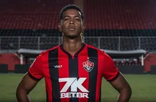 Carlinhos (Foto: Victor Ferreira/Vitória)