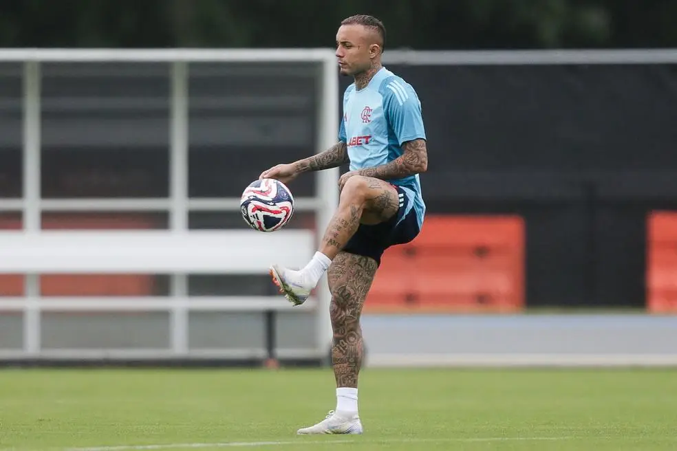Cebolinha no treino do Flamengo, neste domingo