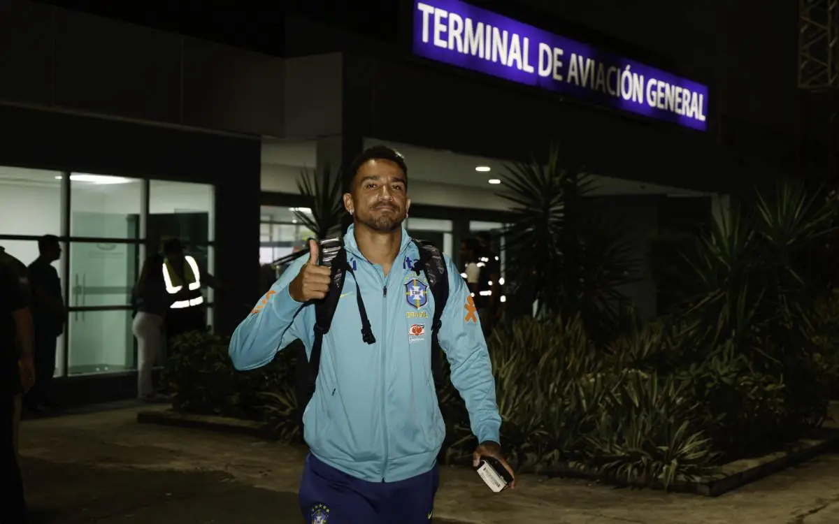 Danilo foi convocado por Carlo Ancelotti