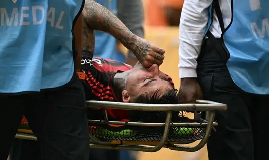 Fratura de Pulgar no pé direito preocupa Flamengo: impacto na temporada Fratura de Pulgar no pé direito preocupa Flamengo: impacto na temporada
