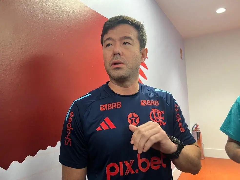 Fernando Sassaki, chefe do departamento médico de futebol do Flamengo