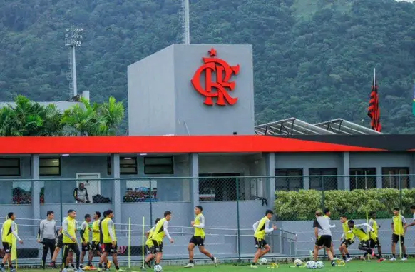 Filipe Luís (Foto: Divulgação/Flamengo)