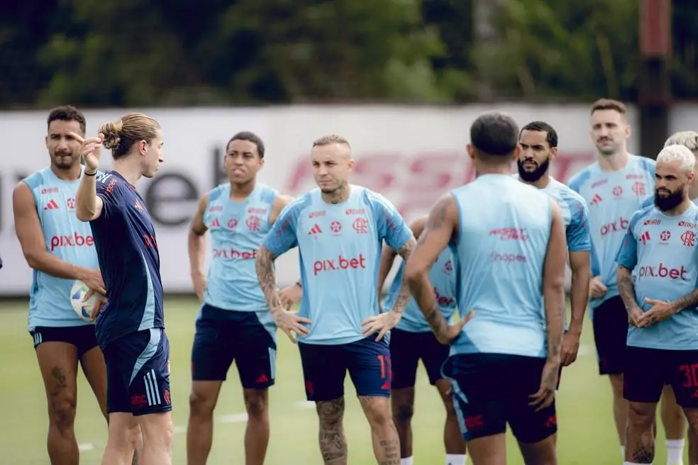 Flamengo terá seis treinos no Ninho do Urubu antes da Copa do Mundo
