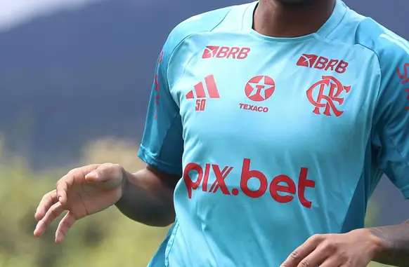 Gonzalo Plata está em fase final de recuperação de edema ósseo (Foto: Gilvan de Souza / Flamengo)