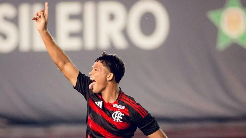 João Vitor, JV.