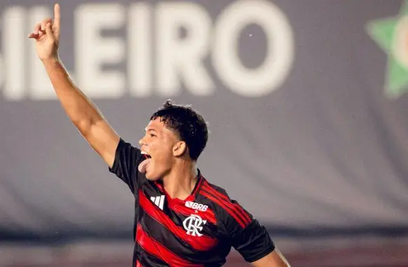 João Vitor, JV. (Foto: Adriano Fontes / Flamengo)