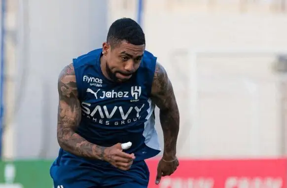 Malcom (Foto: Divulgação / Al Hilal)