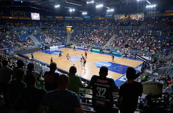 Pedrocão para Franca x Flamengo na semi do NBB (Foto: Marcos Limonti/Sesi Franca Basquete)