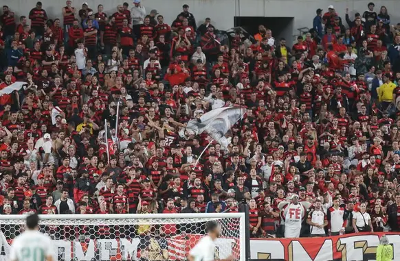 Torcida do Flamengo no Mundial de Clubes, na estreia (Foto: Gilvan de Souza/Flamengo)