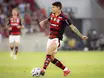 Flamengo: Ayrton Lucas passa por cirurgia após lesão em jogo contra o São Paulo