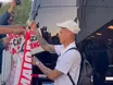 Jorge Carrascal chega ao Rio para assinar com o Flamengo
