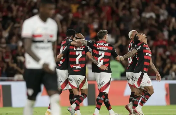 Comemoração dos jogadores do Flamengo (Foto: Gilvan de Souza/Flamengo)