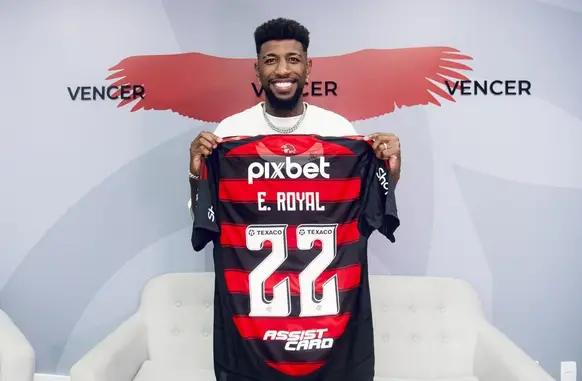Emerson Royal é anunciado pelo Flamengo (Foto: Adriano Fontes / Flamengo)