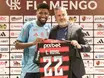 Emerson Royal elogia Filipe Luís, destaca propostas e sonha com Seleção
