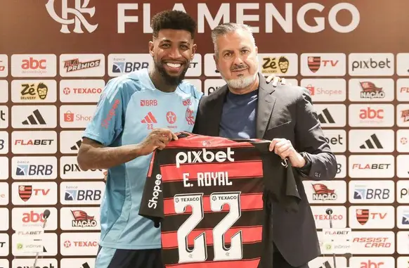 Emerson Royal (Foto: Gilvan de Souza/Flamengo)