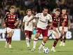 Pedro marca gol decisivo e garante vitória do Flamengo sobre o Fluminense