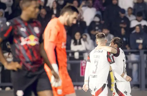 Flamengo virou sobre o Bragantino fora de casa (Foto: Adriano Fontes/Flamengo)