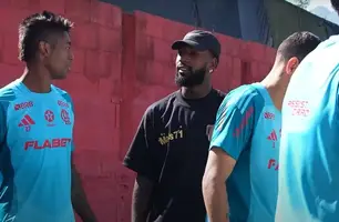 Gerson e Bruno Henrique no treino do Flamengo (Foto: Reprodução / FlamengoTV)