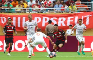 Luiz ARaújo em ação no Flamengo x Bayern de Munique (Foto: Gilvan de Souza / Flamengo)