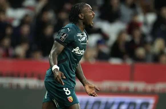 M'Bala Nzola (Foto: Valery Hache / AFP)