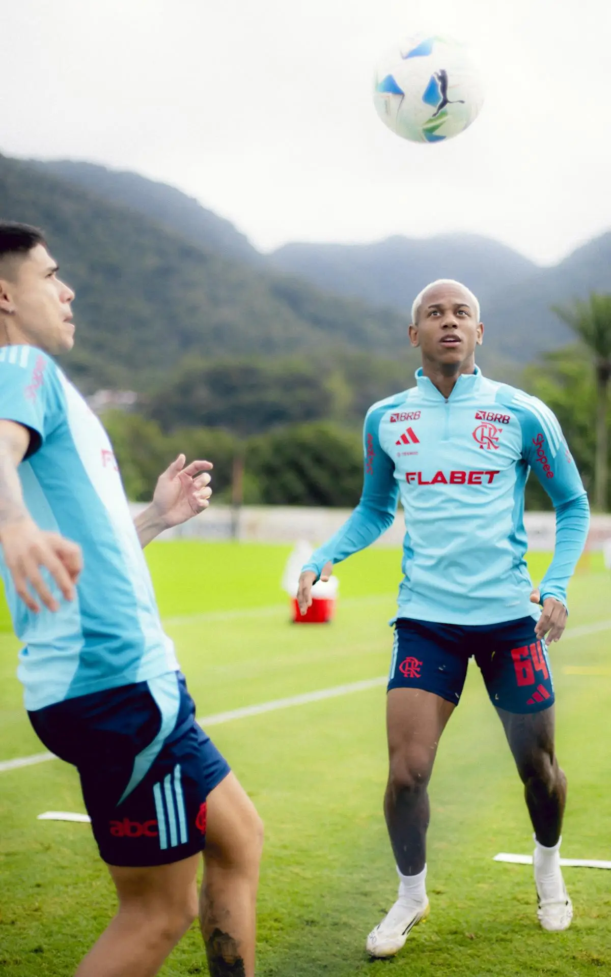 Wallace Yan em treino do Flamengo