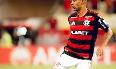 Flamengo prepara retorno de De la Cruz para oitavas da Libertadores