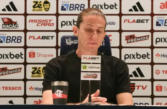 Filipe Luís é o técnico do Flamengo (Foto: Gilvan de Souza/Flamengo)