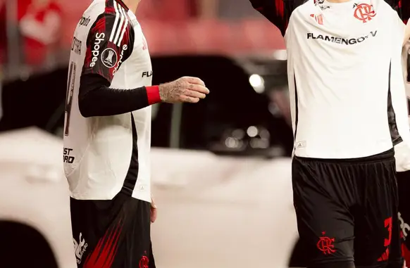 Flamengo já recusou ofertas por Léo Ortiz (Foto: Adriano Fontes / Flamengo)