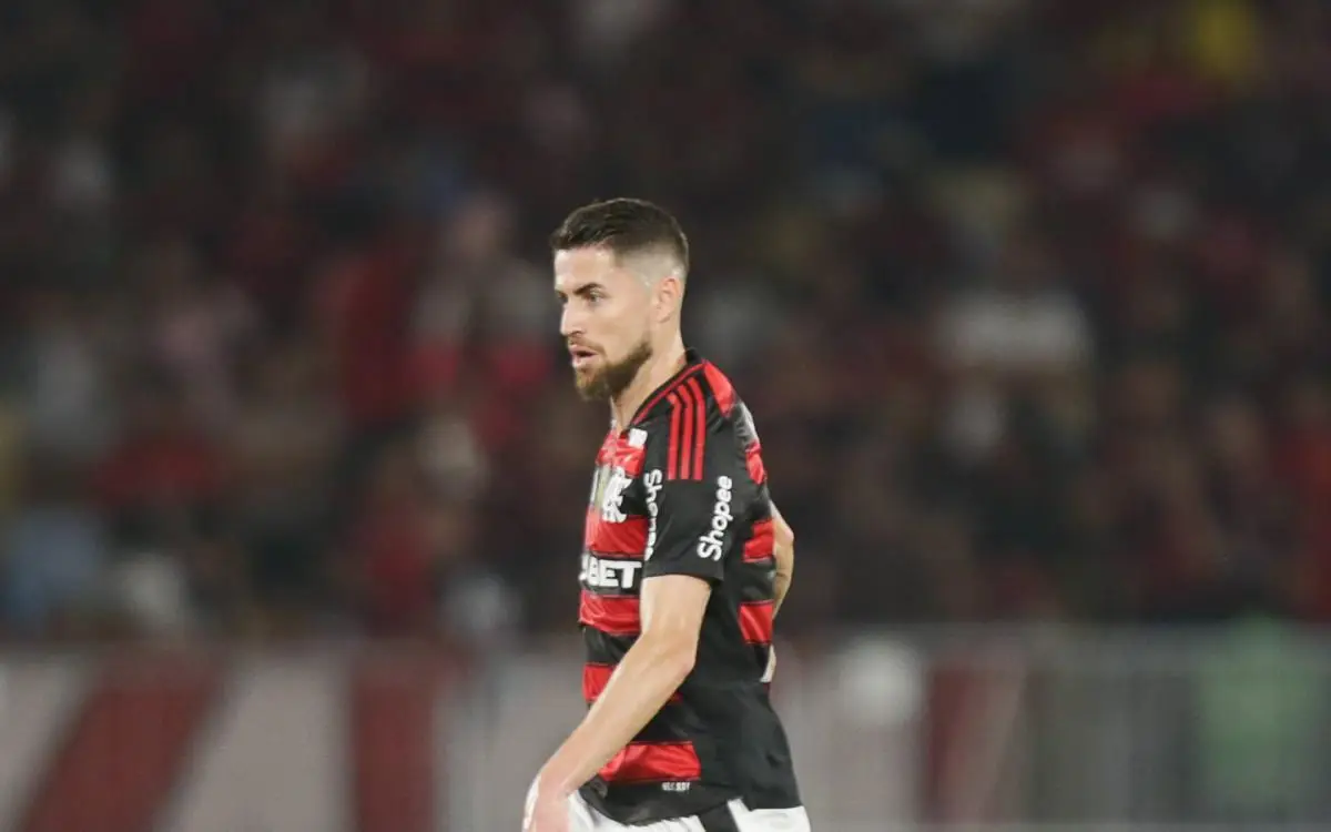 Jorginho em ação pelo Flamengo