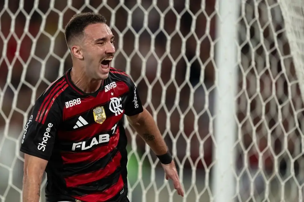 Léo Ortiz é o zagueiro brasileiro com mais participações em gols no Brasileirão na década
