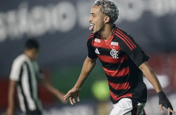 Matheus Gonçalves é destaque no sub-20 do Flamengo (Foto: Gilvan de Souza/Flamengo)