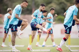 Michael treina no Flamengo (Foto: Adriano Fontes/Flamengo)