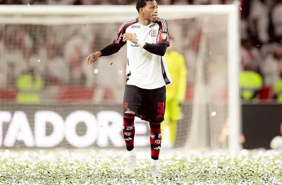 Plata em Inter x Flamengo (Foto: Adriano Fontes/Flamengo)