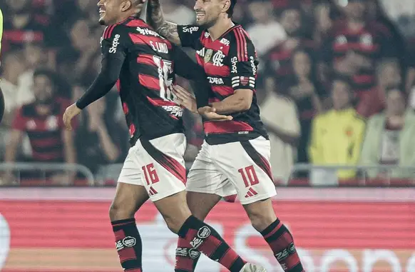Samuel Lino faz primeiro gol pelo Flamengo (Foto: Gilvan de Souza/Flamengo)