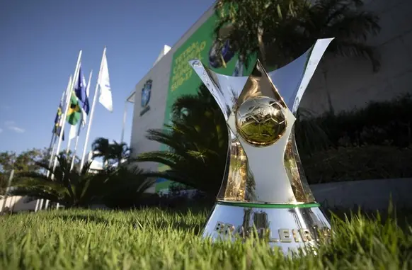 Taça do Brasileirão: o desejo anual de 20 clubes do país (Foto: Lucas Figueiredo / CBF)