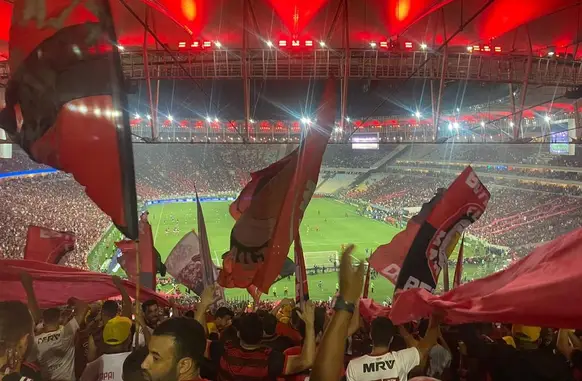 Torcida do Flamengo no setor Norte do Maracanã (Foto: Arquivo Pessoal)