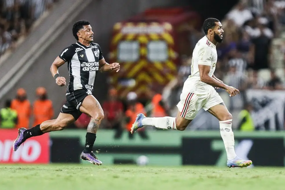 Última vez de Juninho em campo pelo Flamengo foi contra o Ceará