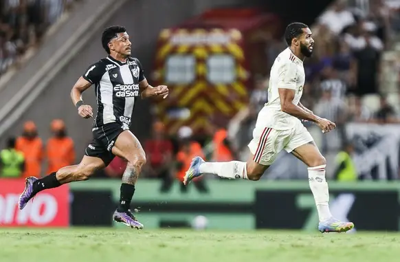 Última vez de Juninho em campo pelo Flamengo foi contra o Ceará (Foto: Gilvan de Souza/CRF)