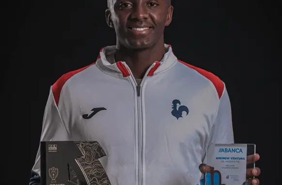 Andrew é goleiro do Gil Vicente (Foto: Reprodução/Instagram @a01ndrew)