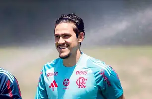 Pedro não esconde a alegria com a recuperação da grave lesão na coxa esquerda e quer jogar a decisão do Intercontinental no Catar (Foto: Adriano Fontes/Flamengo)