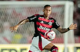 Wallace Yan durante jogo entre Flamengo e Bangu. (Foto: Gilvan de Souza/Flamengo)
