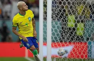 Flamengo busca Richarlison, mas jogador prefere permanecer no Tottenham (Foto: Lucas Figueiredo/CBF)