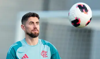 Flamengo pode ganhar reforço de Jorginho para final contra o Lanús